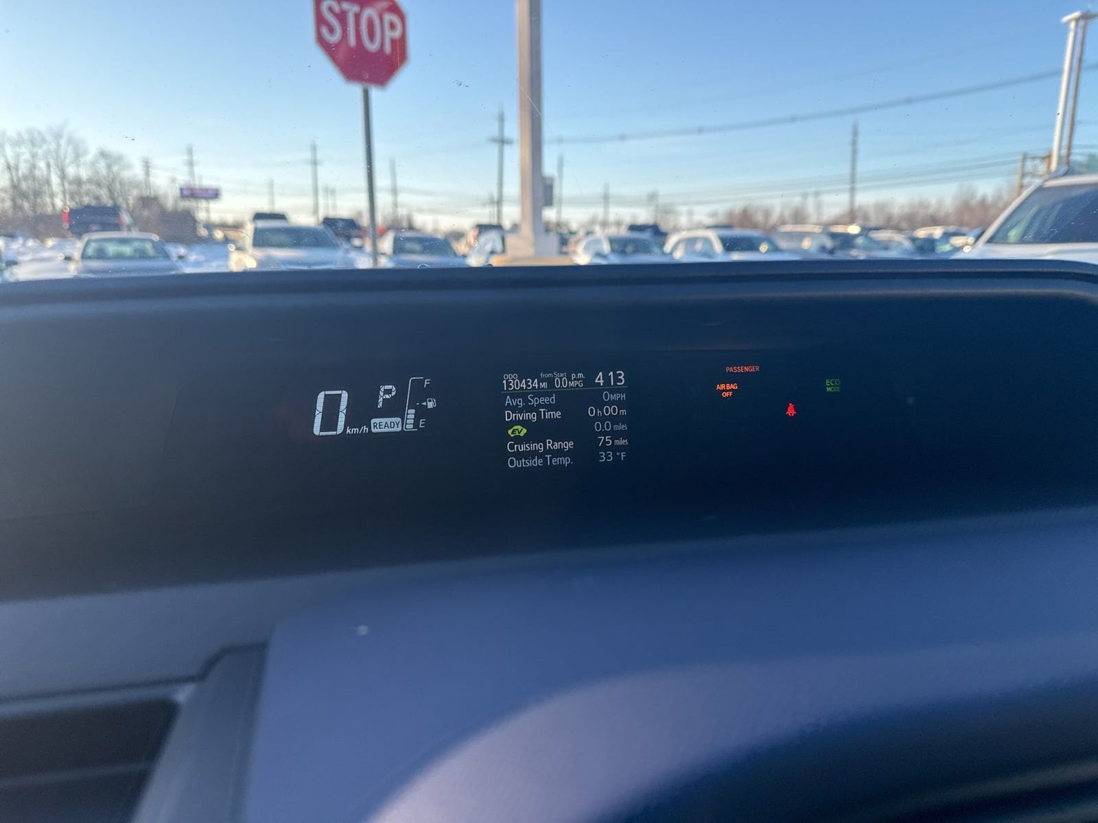 Thumbnail: 2015 Toyota Prius c - 26