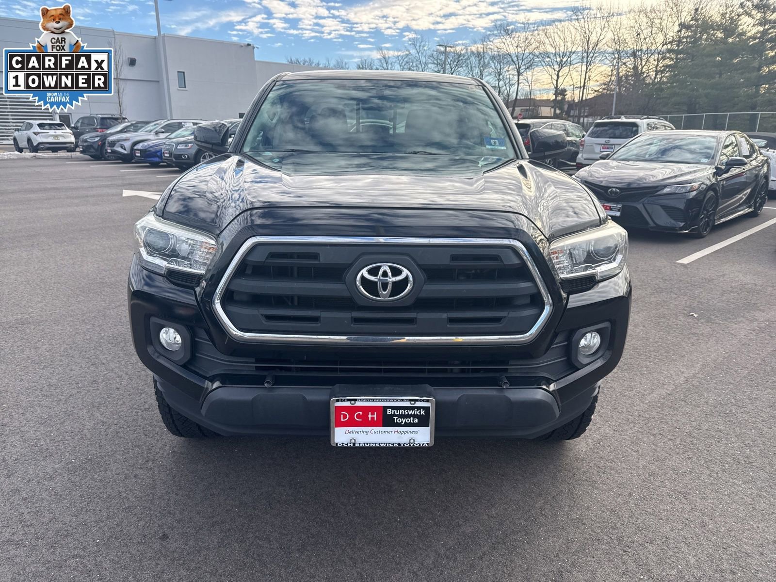 Thumbnail: 2017 Toyota Tacoma - 2