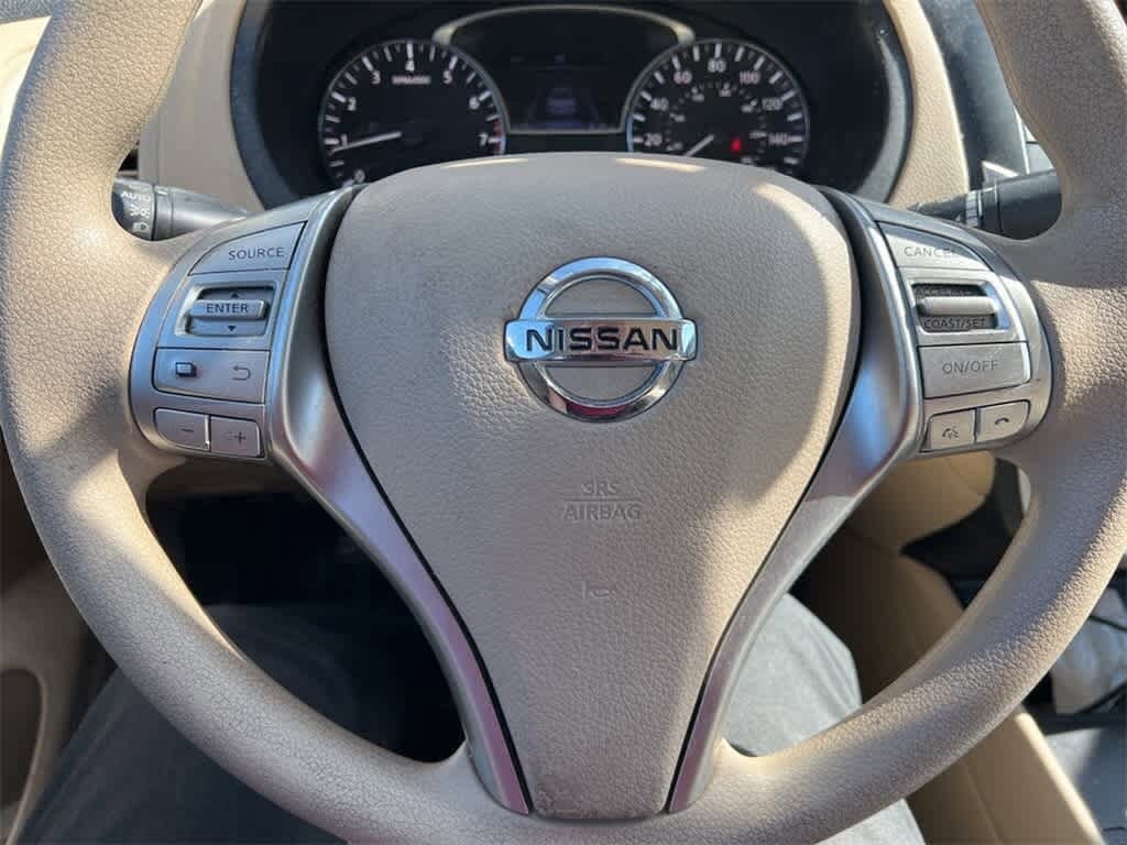 2016 Nissan Altima S 13