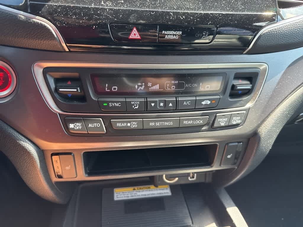 Thumbnail: 2021 Honda Pilot - 26