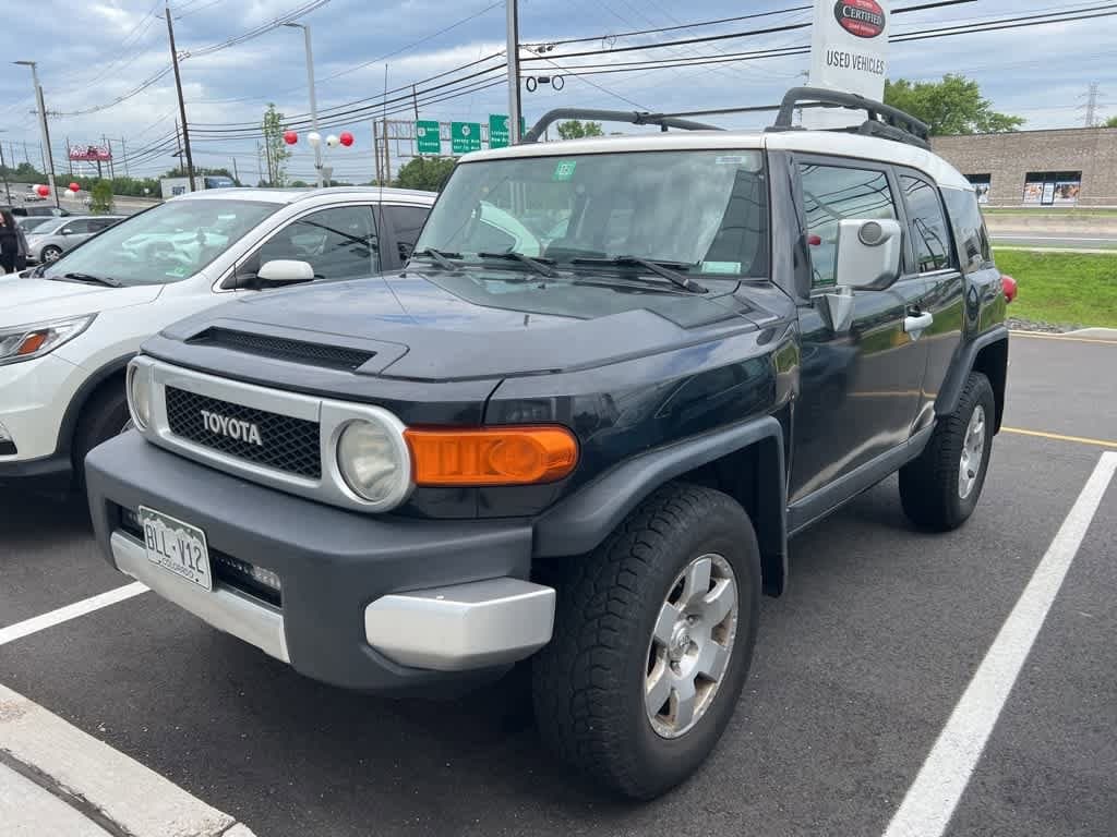 Thumbnail: 2007 Toyota FJ Cruiser - 1