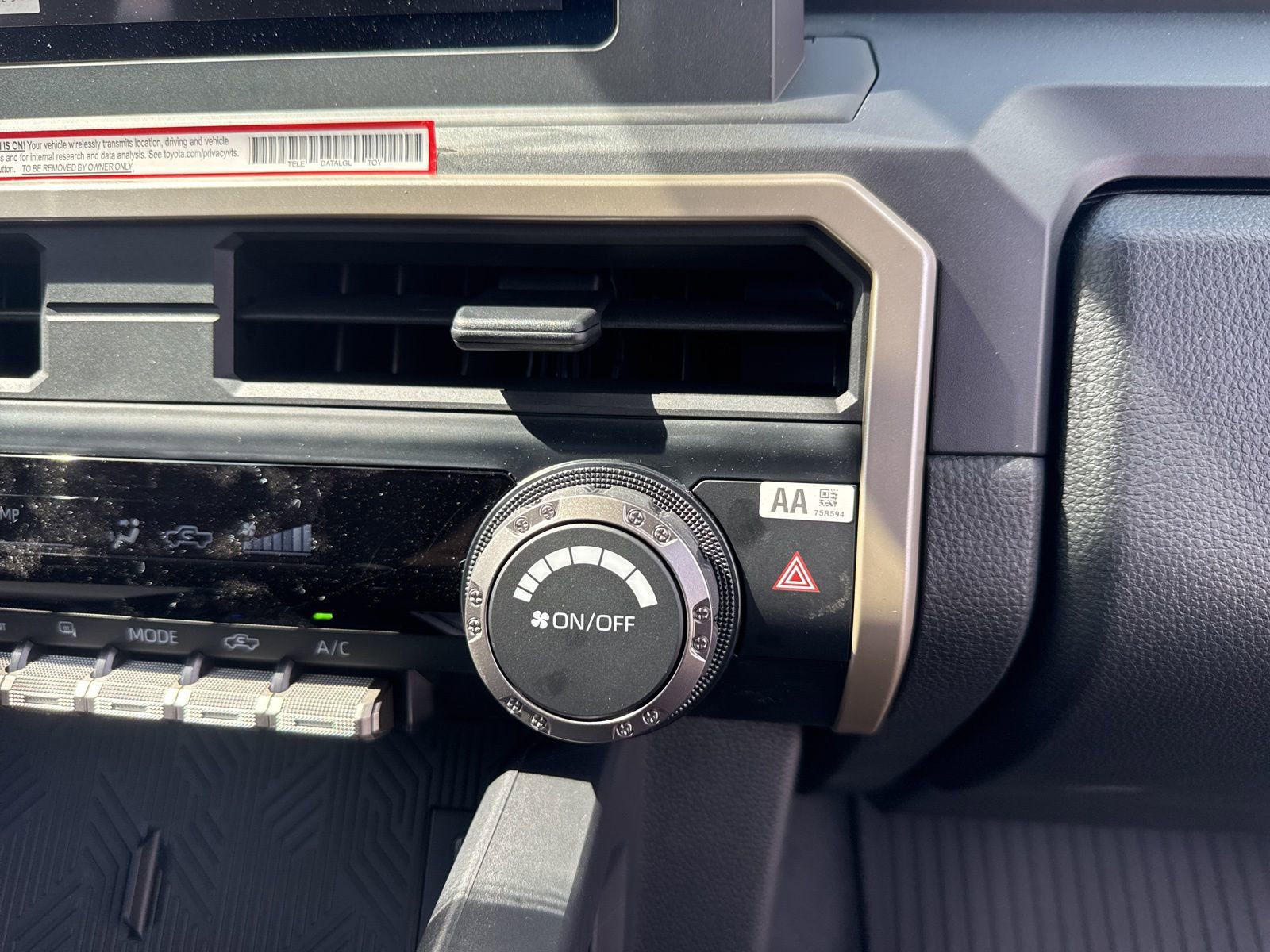 2026 Toyota Tacoma SR - Photo 19