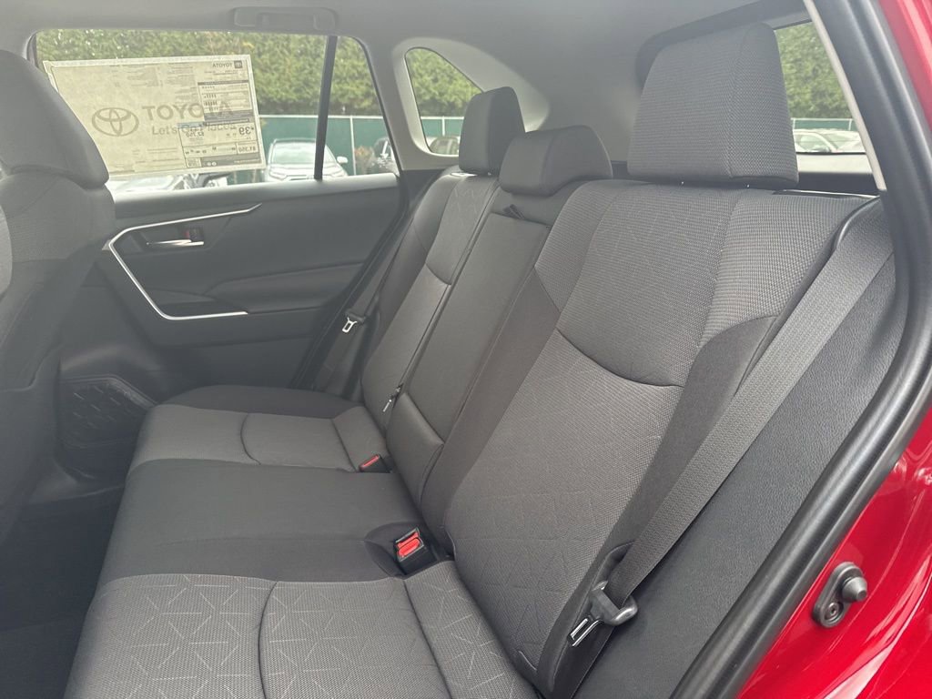 Thumbnail: 2025 Toyota RAV4 - 12