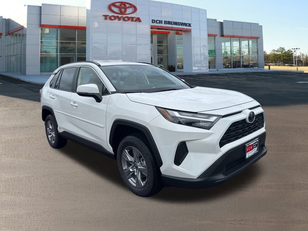 Thumbnail: 2025 Toyota RAV4 - 3