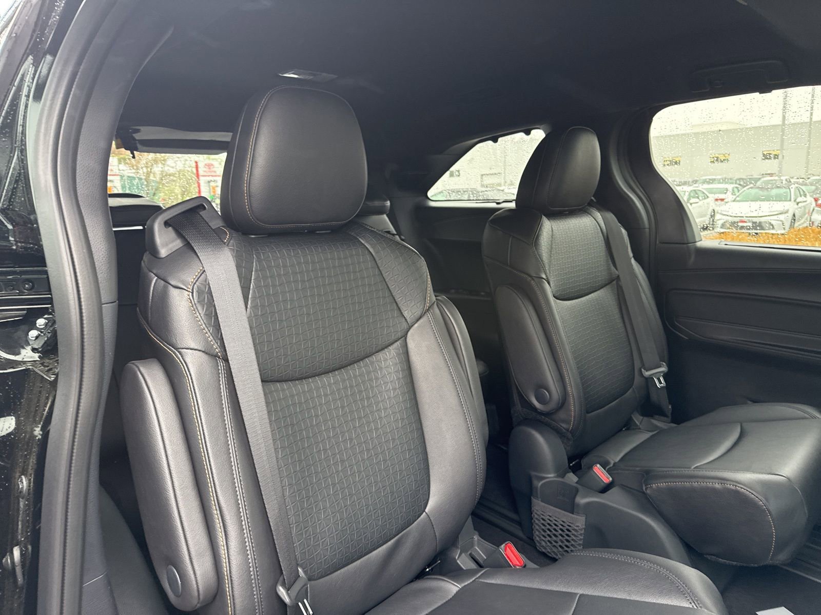 Thumbnail: 2026 Toyota Sienna - 17