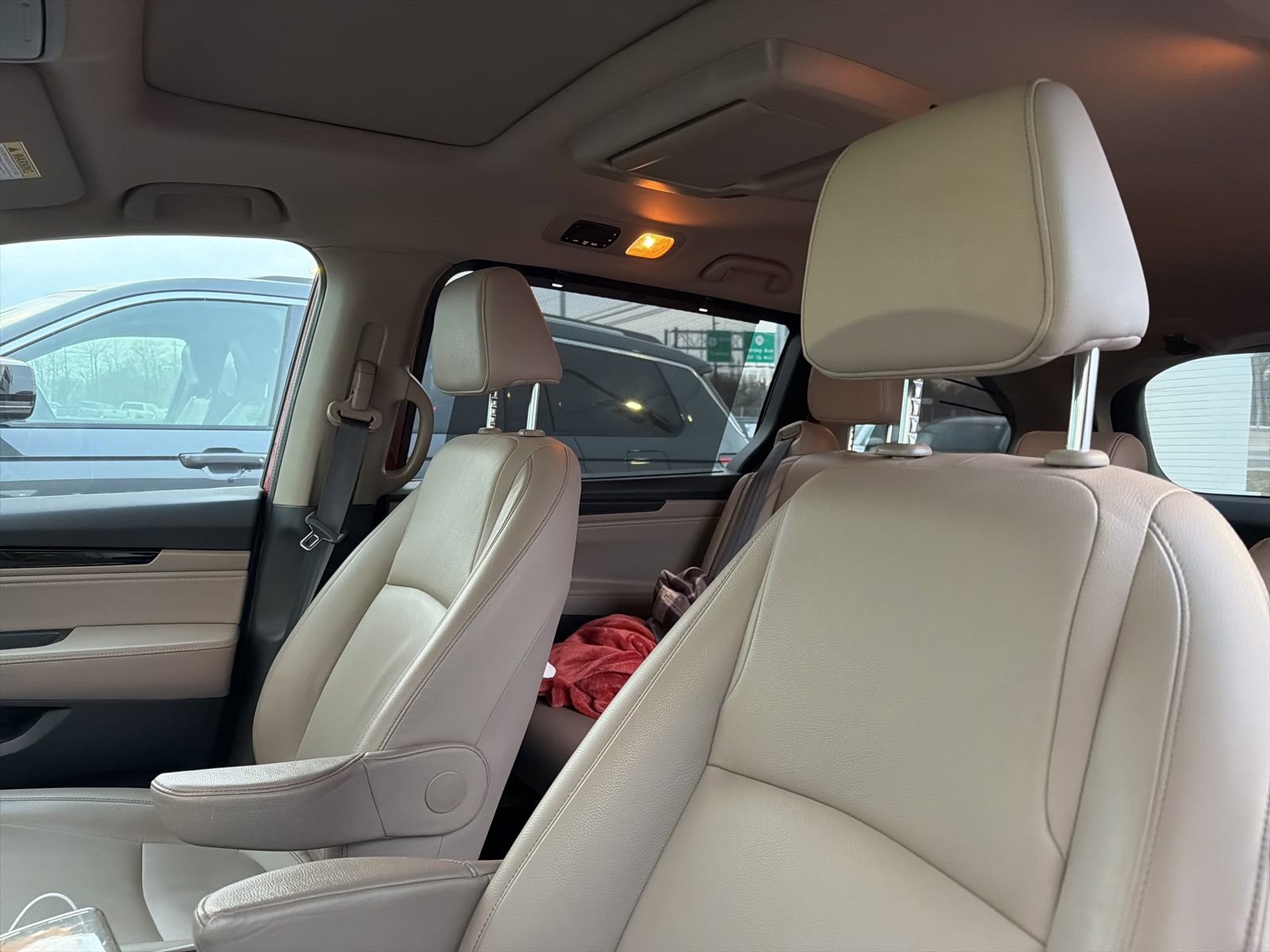 Thumbnail: 2024 Honda Odyssey - 14