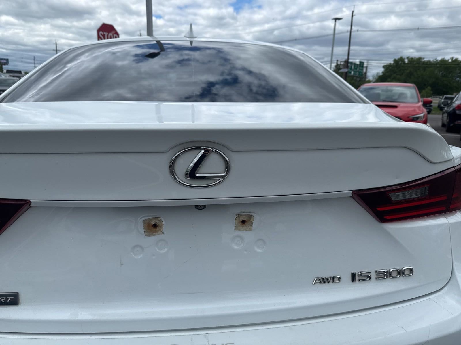 Thumbnail: 2016 Lexus IS - 16