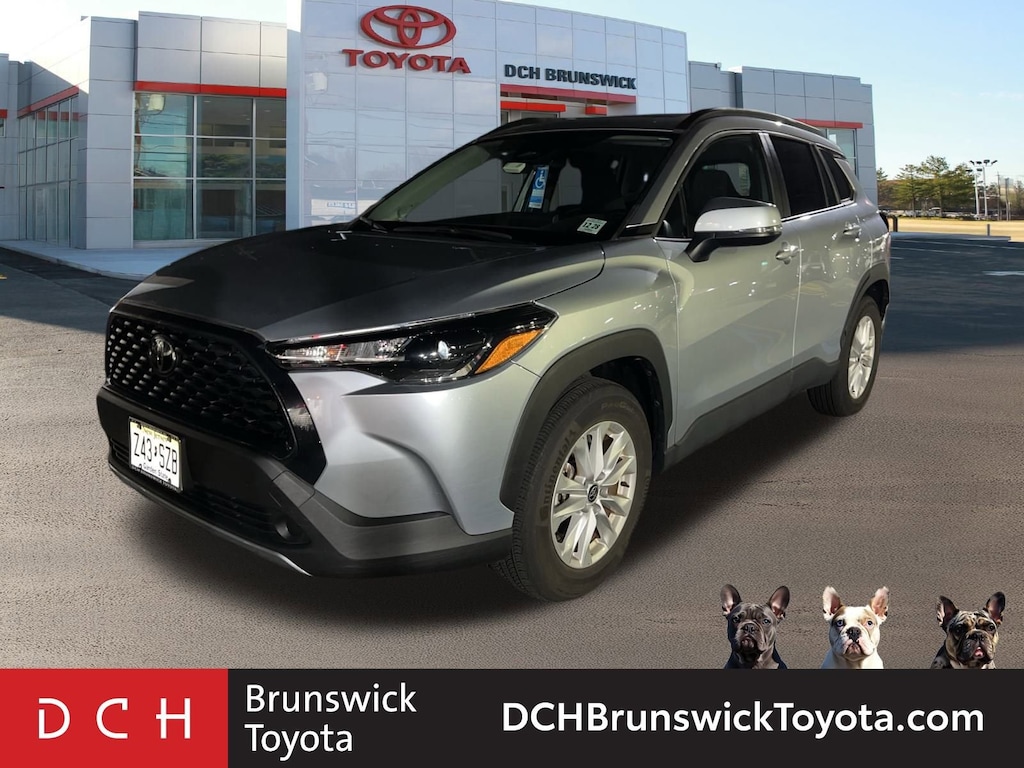 Used 2024 Toyota Corolla Cross LE SUV