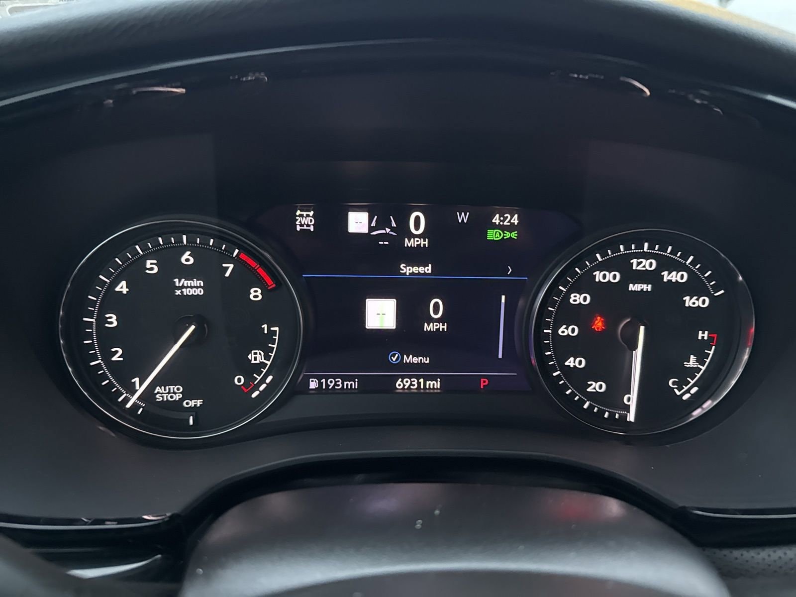 Thumbnail: 2023 Cadillac XT5 - 36