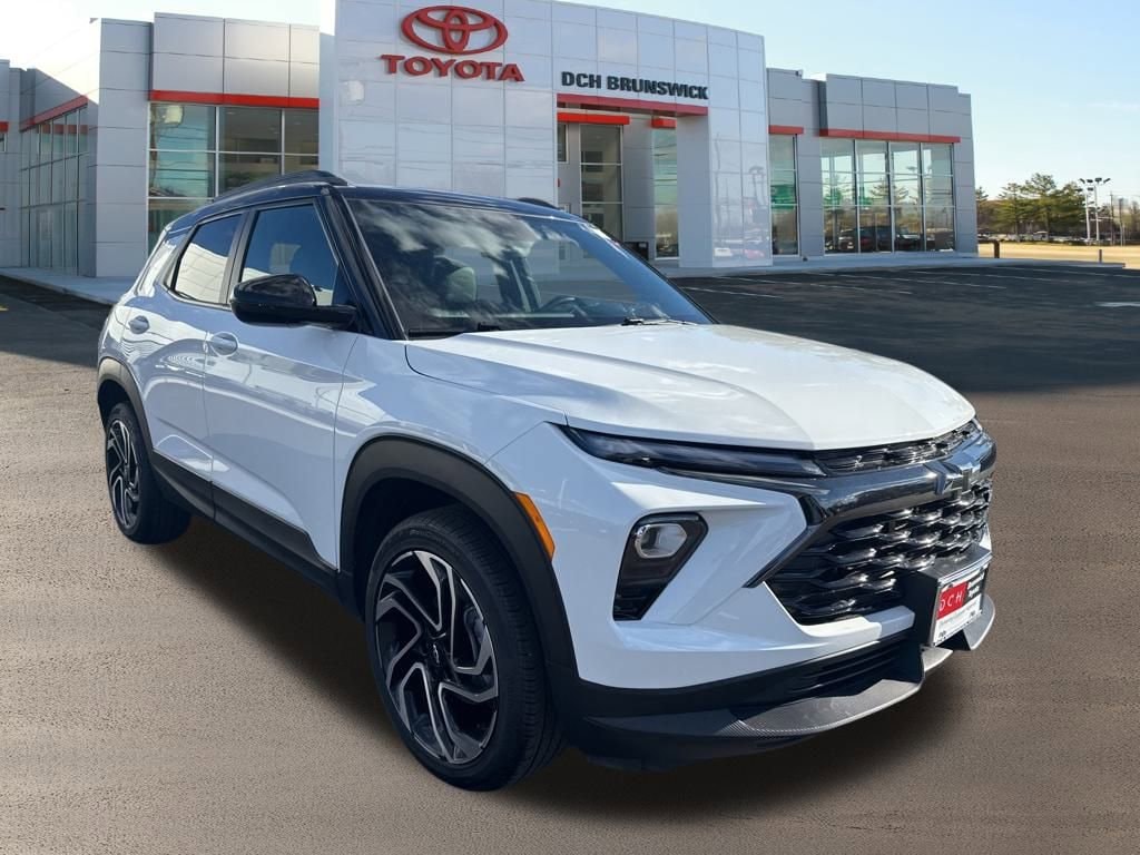 Thumbnail: 2024 Chevrolet TrailBlazer - 3