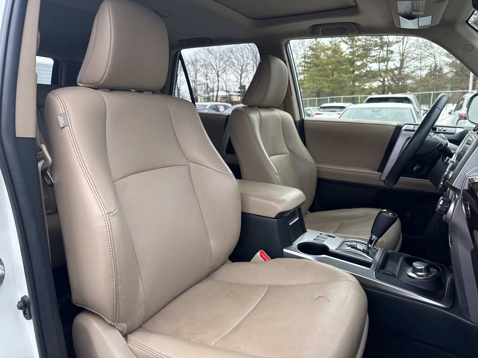 Thumbnail: 2022 Toyota 4Runner - 20