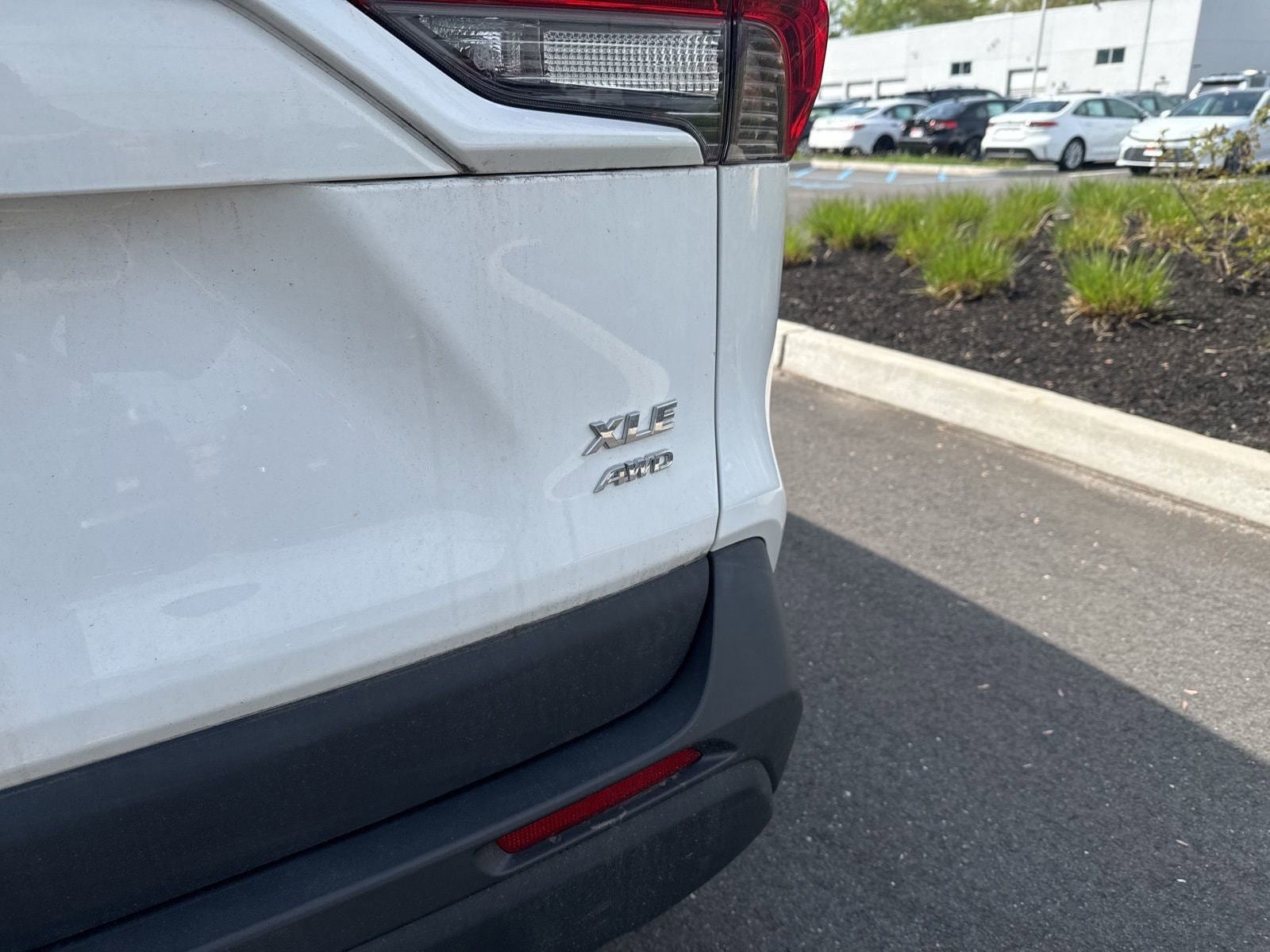 Thumbnail: 2023 Toyota RAV4 - 14
