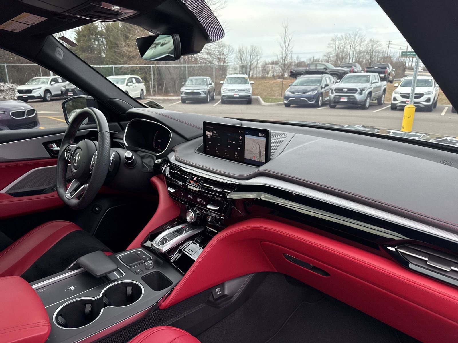 Thumbnail: 2023 Acura MDX - 22