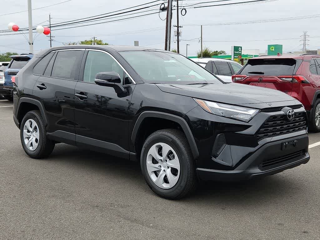 Thumbnail: 2025 Toyota RAV4 - 2