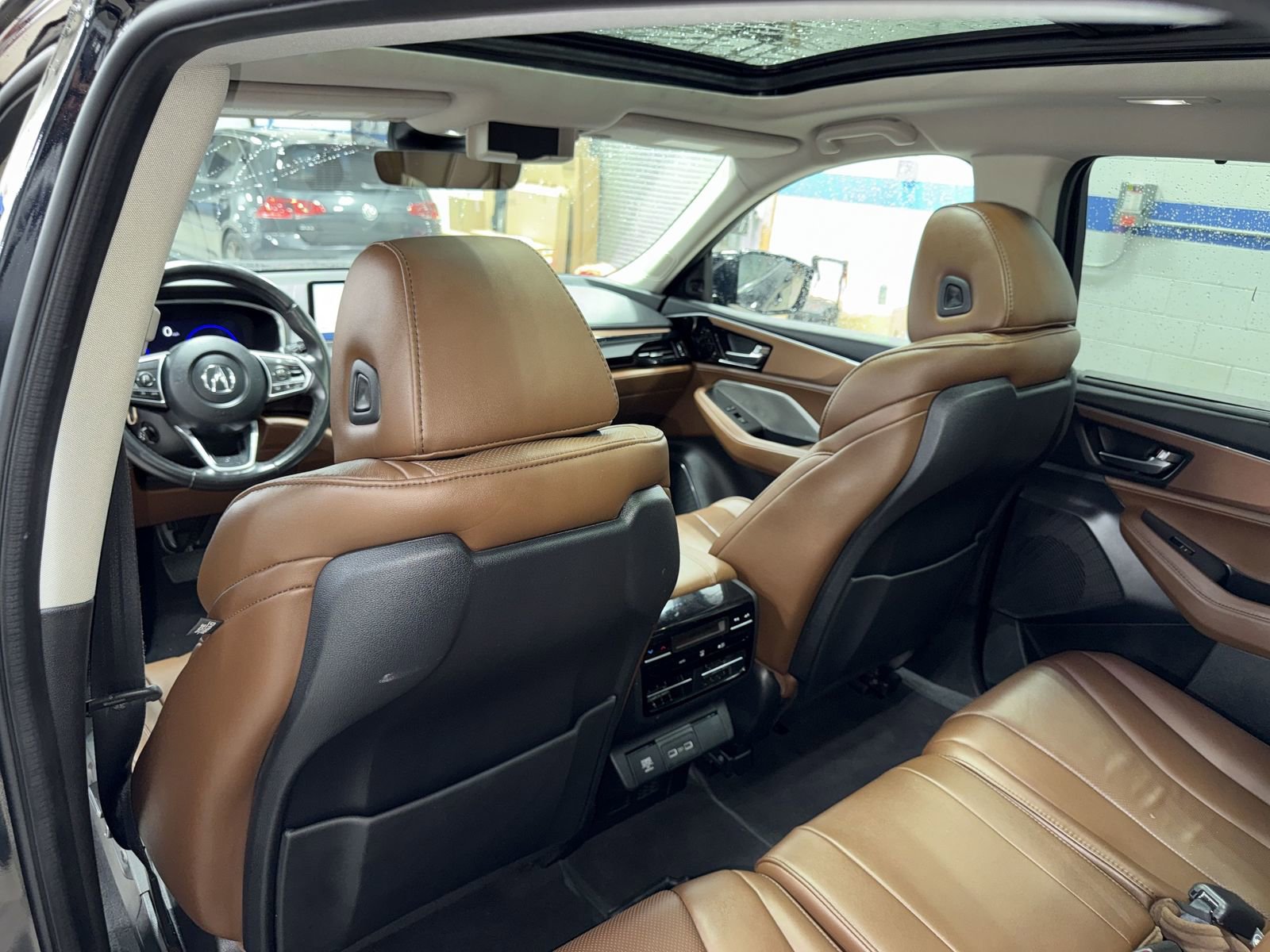 Thumbnail: 2023 Acura MDX - 37