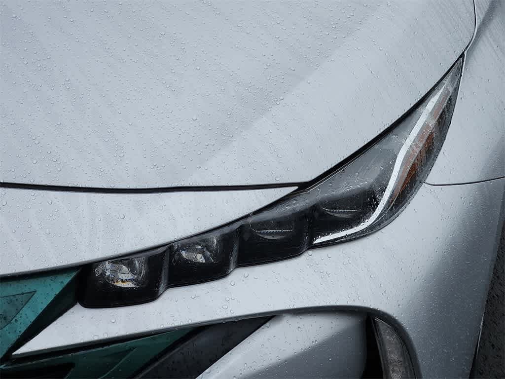 Thumbnail: 2018 Toyota Prius Prime - 15