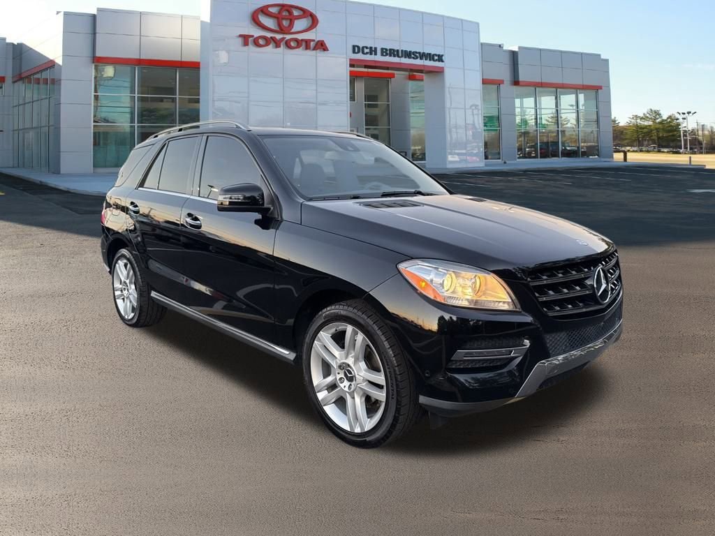 Thumbnail: 2014 Mercedes-Benz M-Class - 2