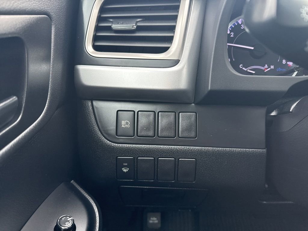 Thumbnail: 2019 Toyota Highlander - 37