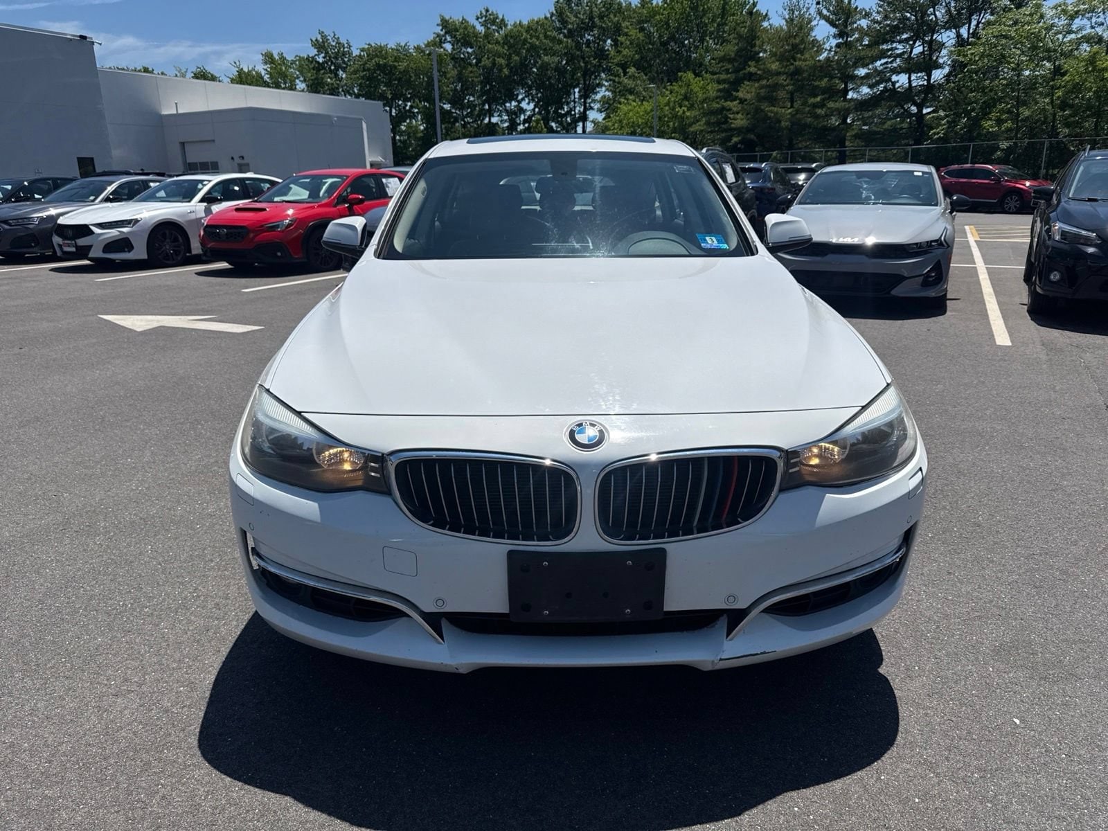 Thumbnail: 2014 BMW 3 Series - 2