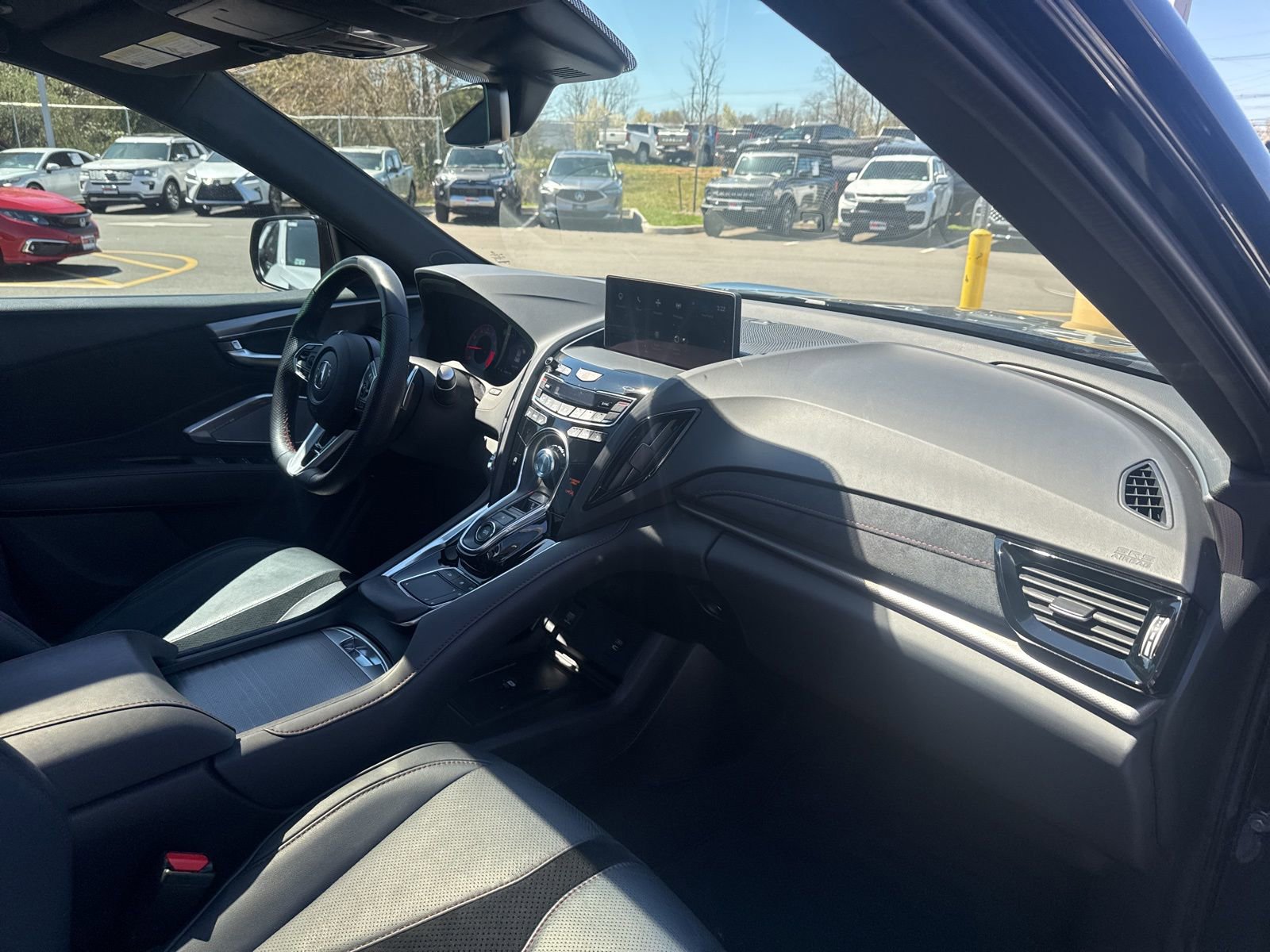 Thumbnail: 2023 Acura RDX - 20