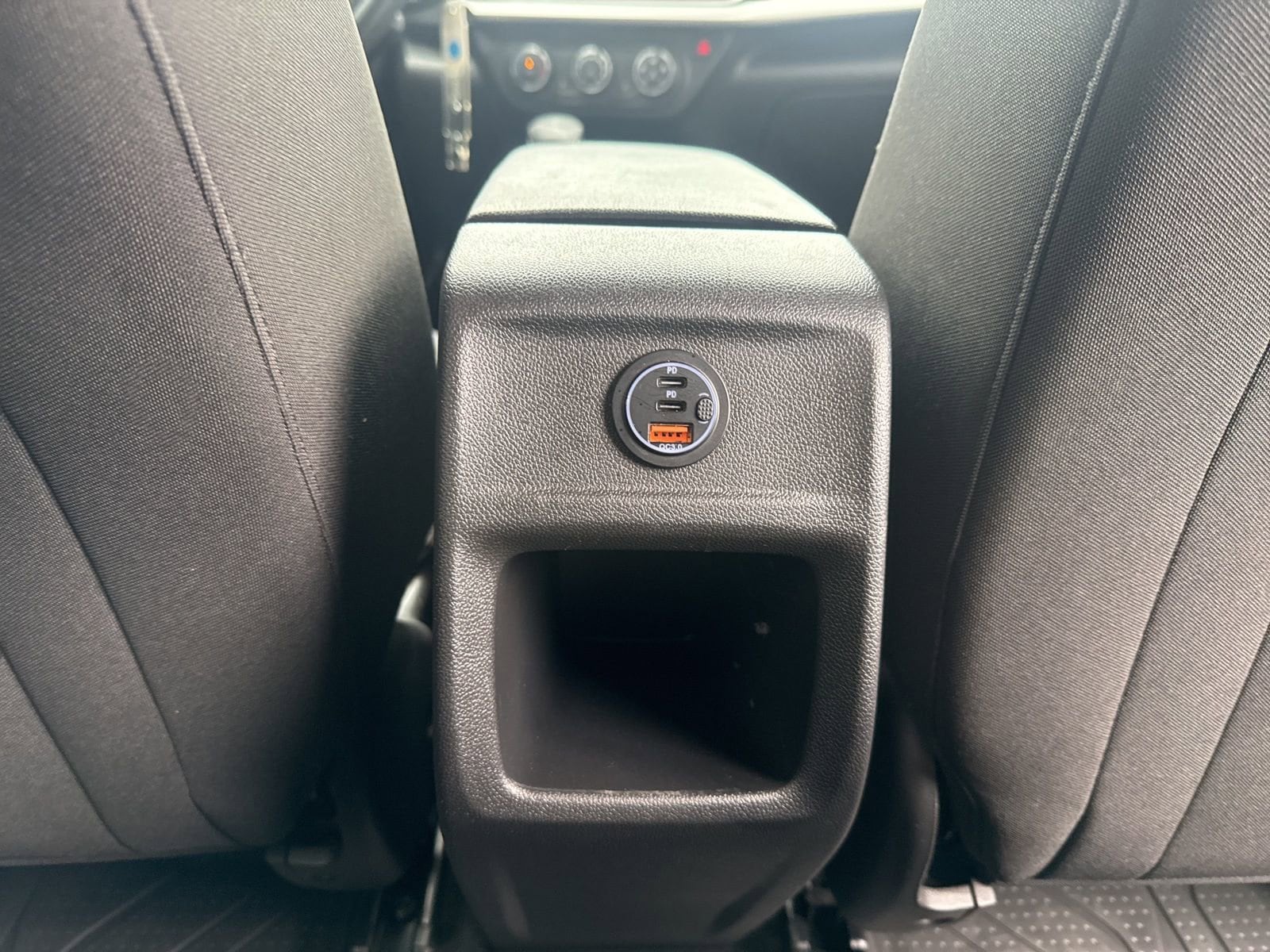 Thumbnail: 2024 Chevrolet Trax - 31