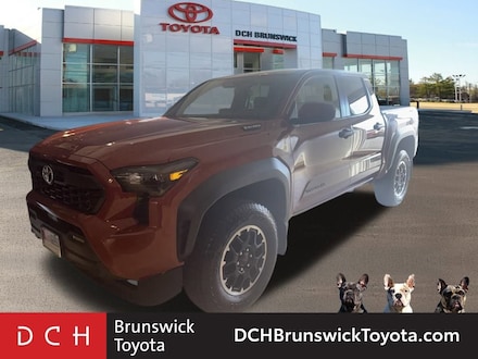 2025 Toyota Tacoma i-FORCE MAX TRD Off-Road