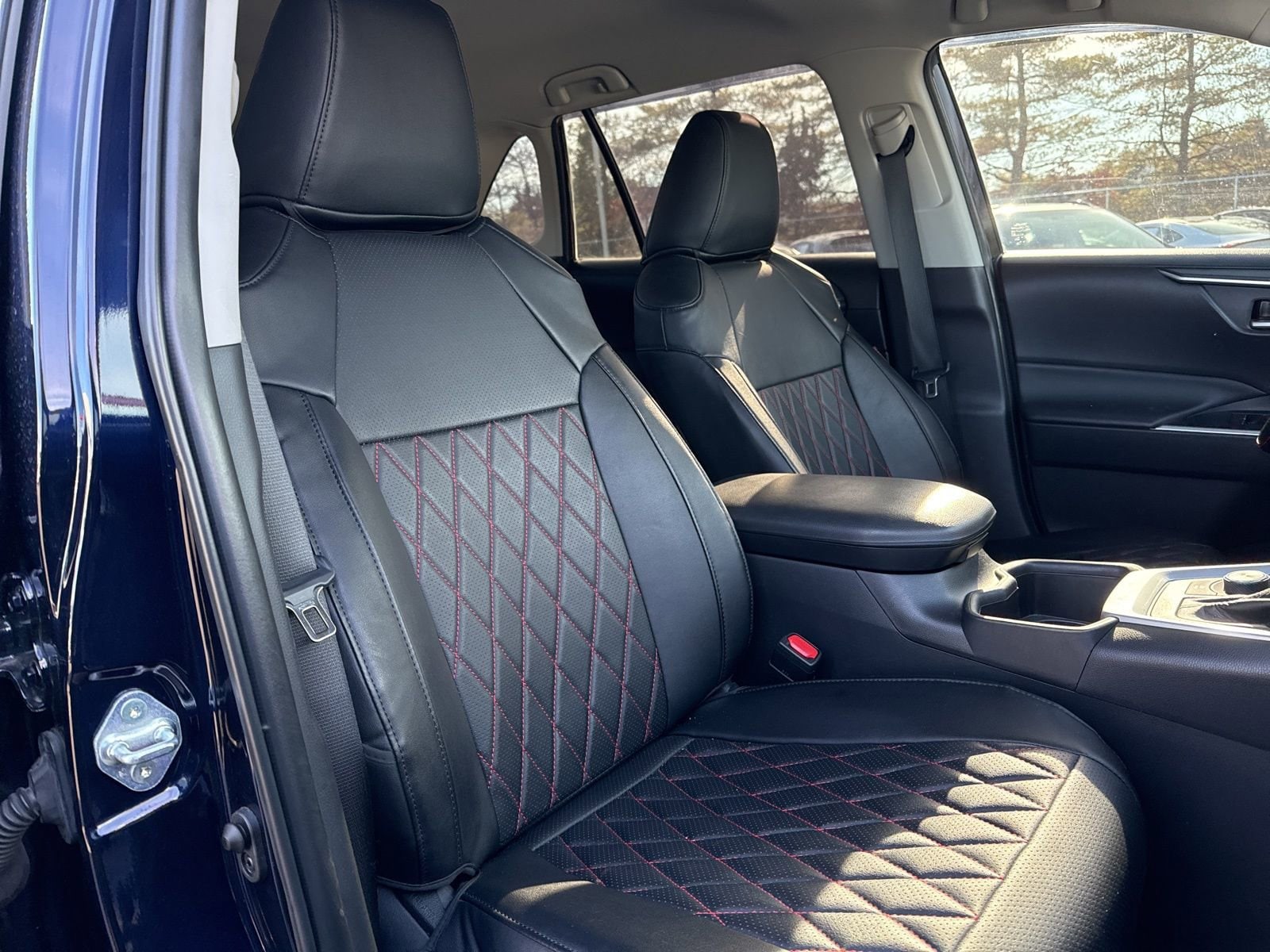 Thumbnail: 2023 Toyota RAV4 - 22