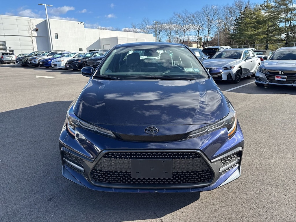 Used 2022 Toyota Corolla SE Sedan