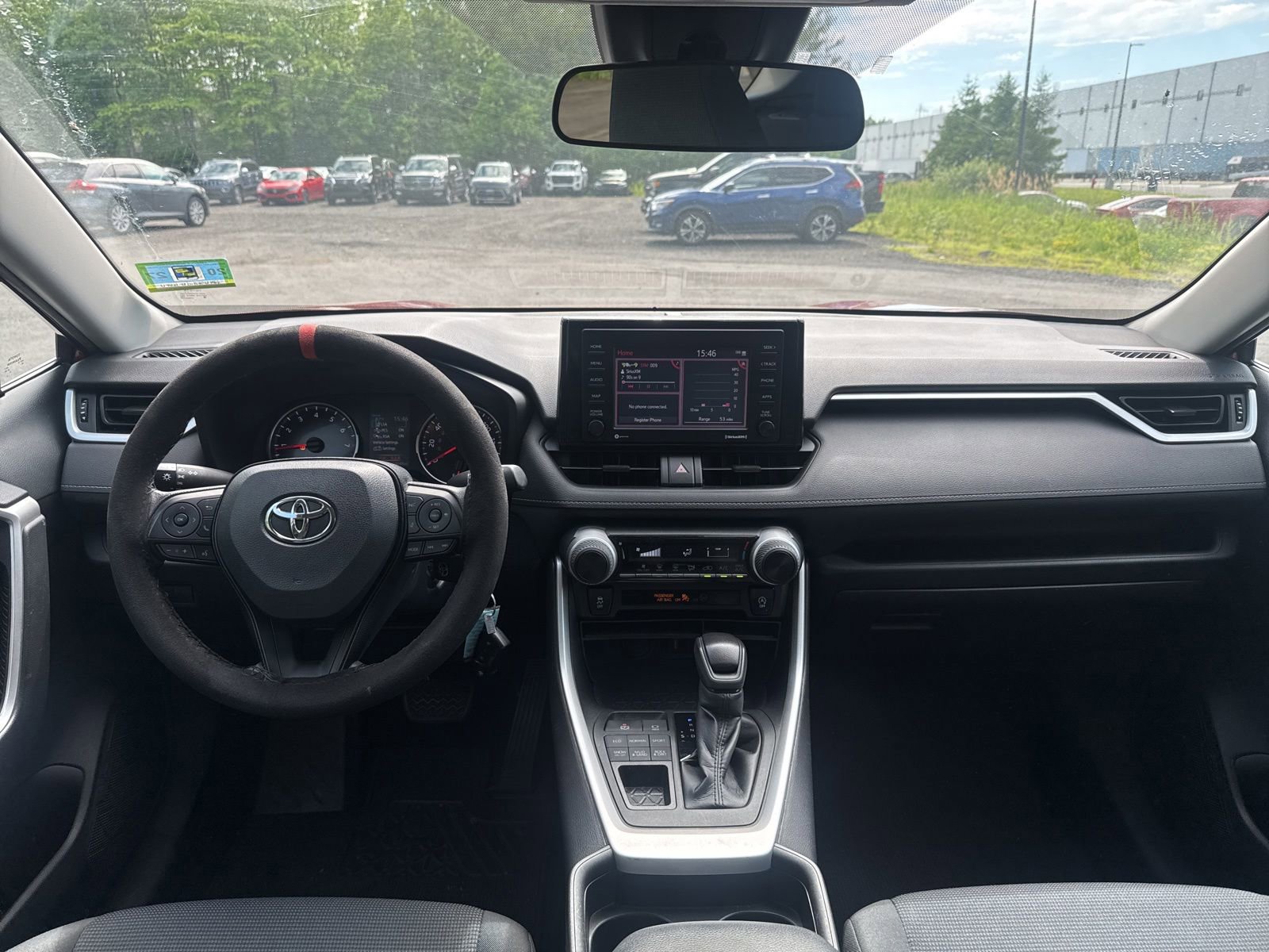 Thumbnail: 2020 Toyota RAV4 - 25