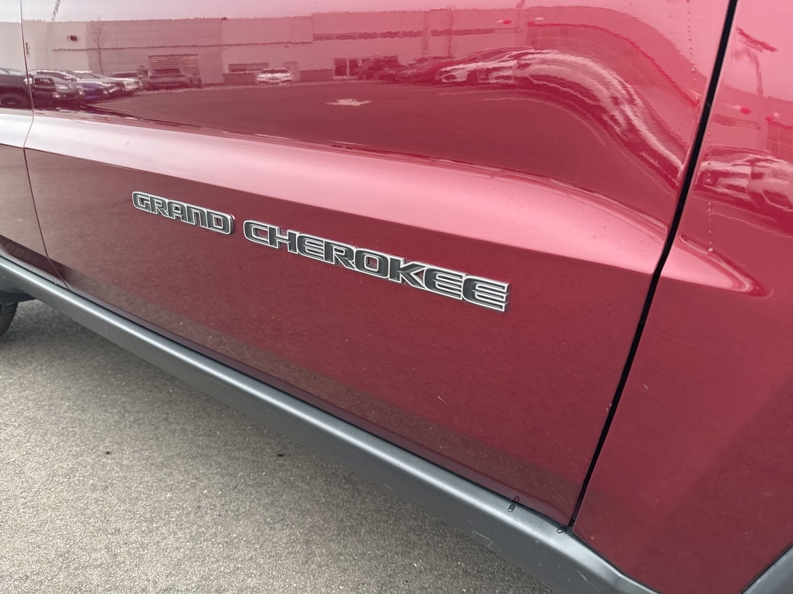 Thumbnail: 2018 Jeep Grand Cherokee - 5