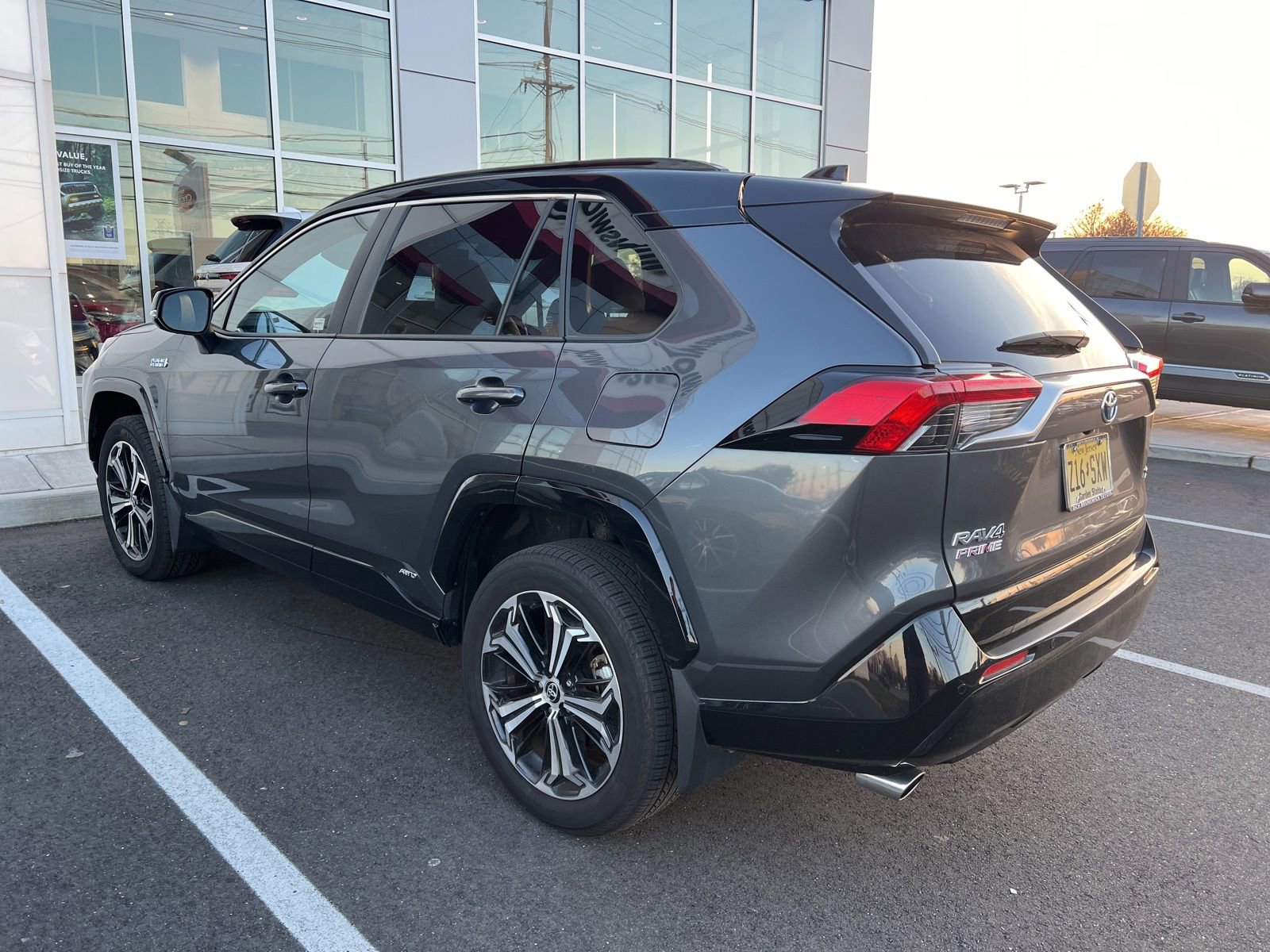 Thumbnail: 2023 Toyota RAV4 - 5