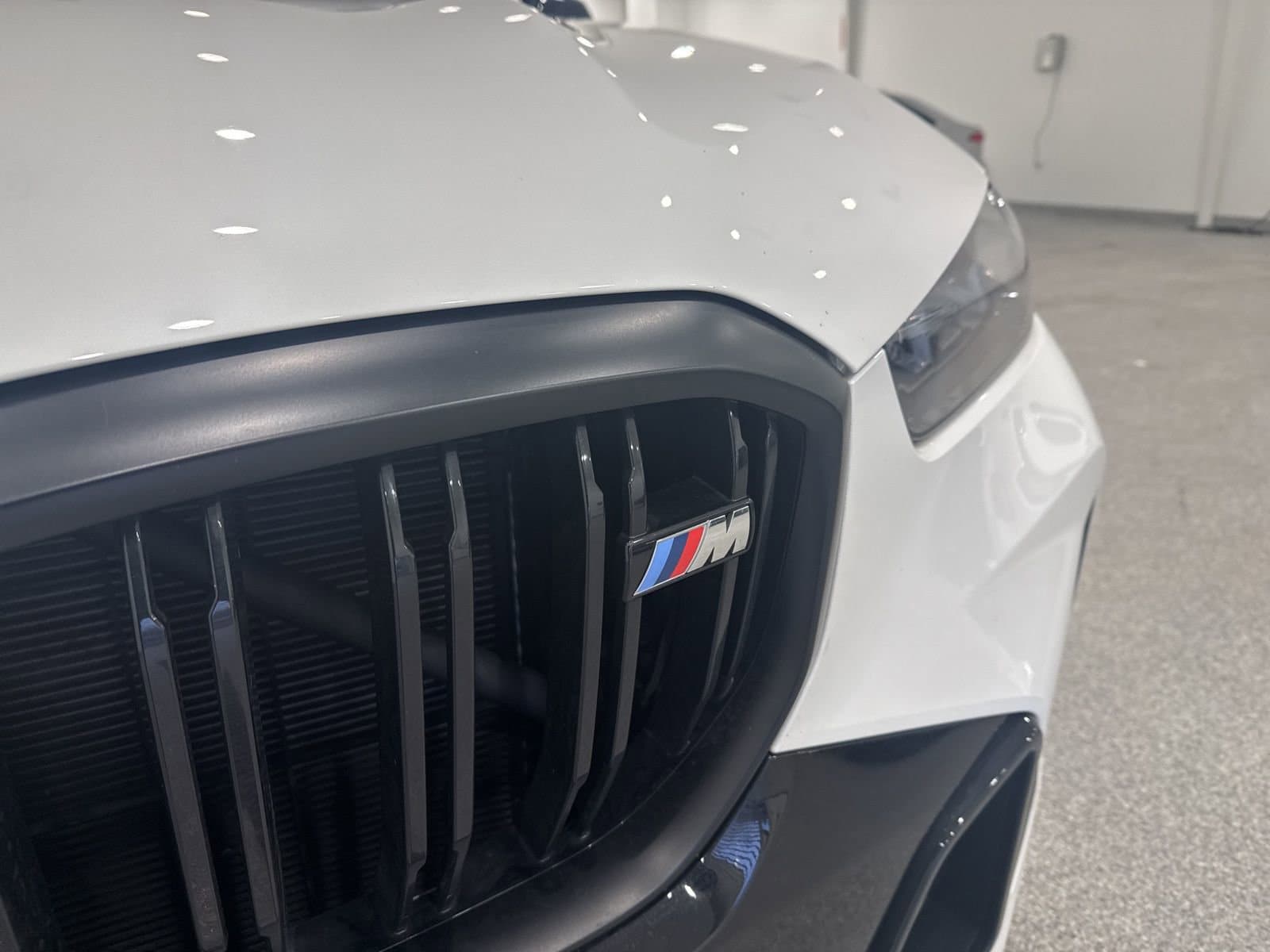 Thumbnail: 2025 BMW X5 - 16