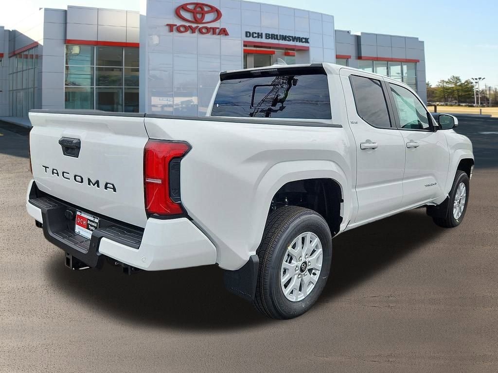 New 2025 Toyota Tacoma SR5 Truck Double Cab