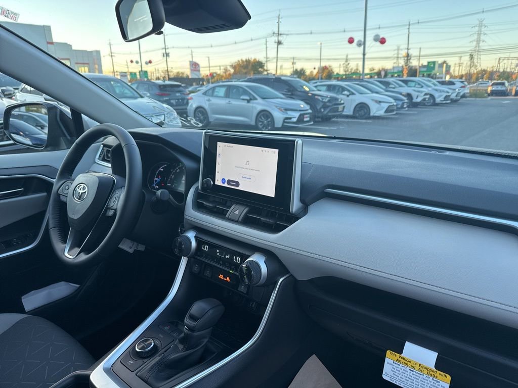 Thumbnail: 2025 Toyota RAV4 - 13