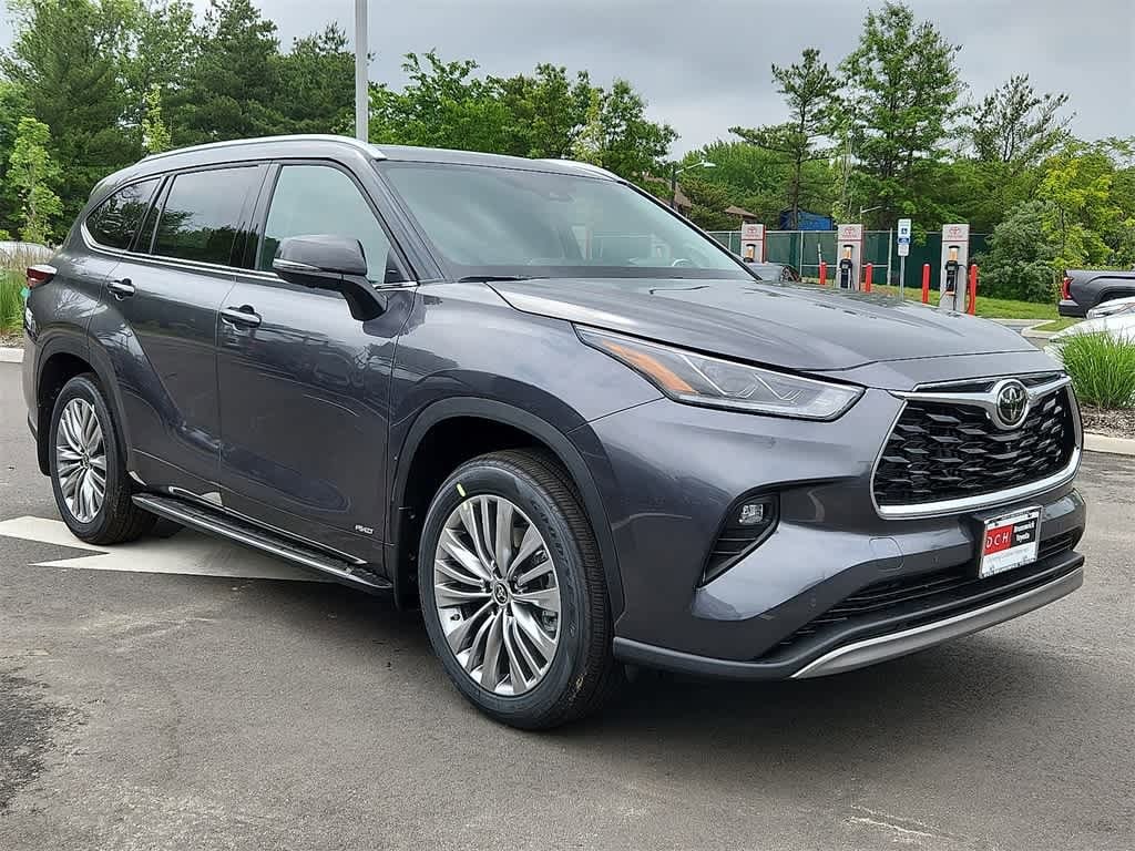 2025 Toyota Highlander Platinum 3