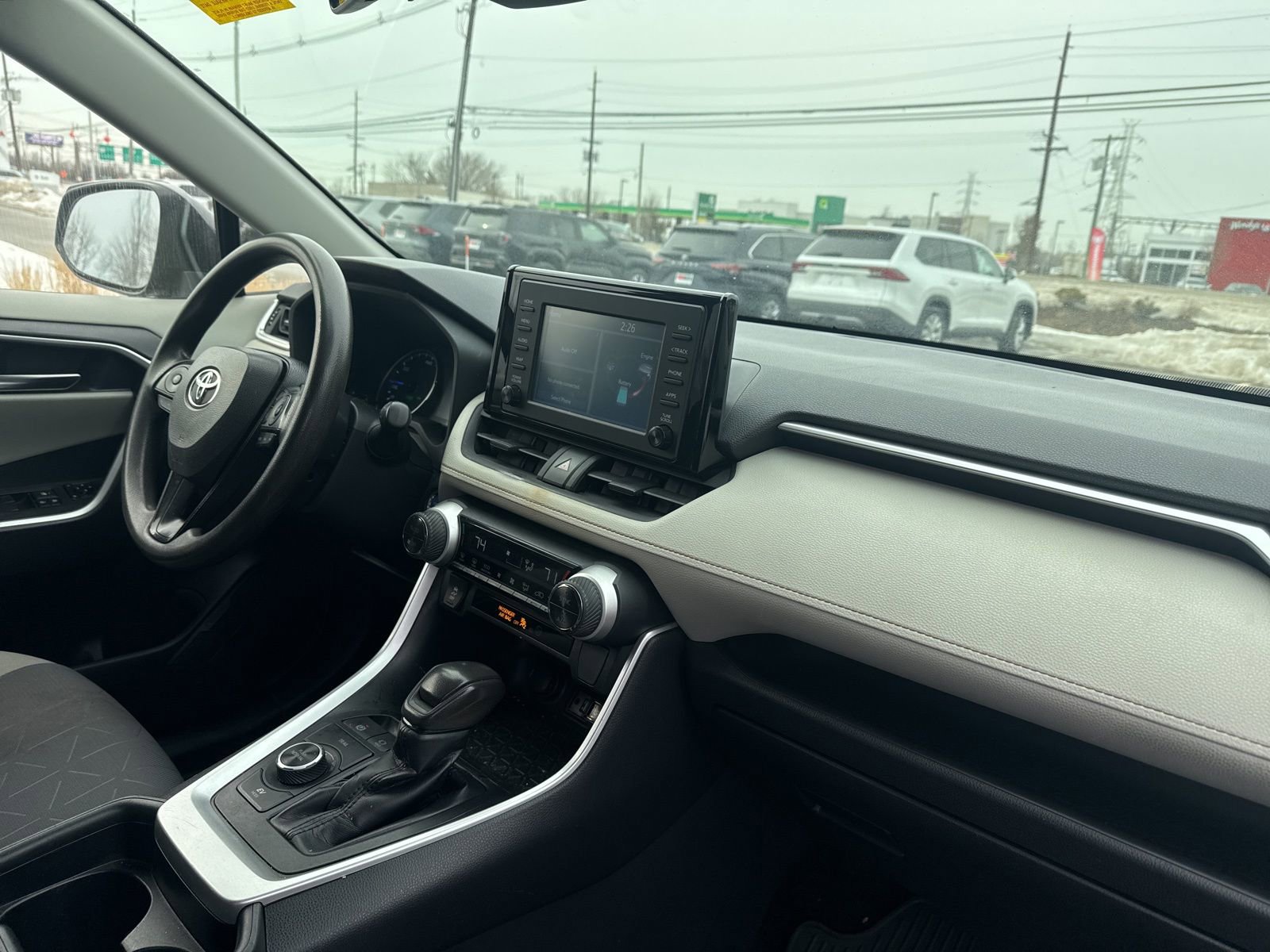 Thumbnail: 2019 Toyota RAV4 - 20