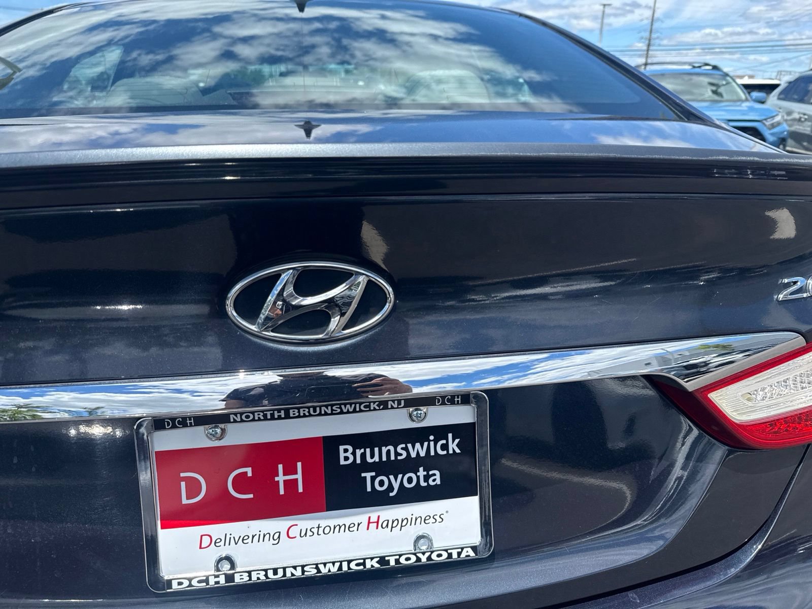 Thumbnail: 2014 Hyundai Sonata - 14