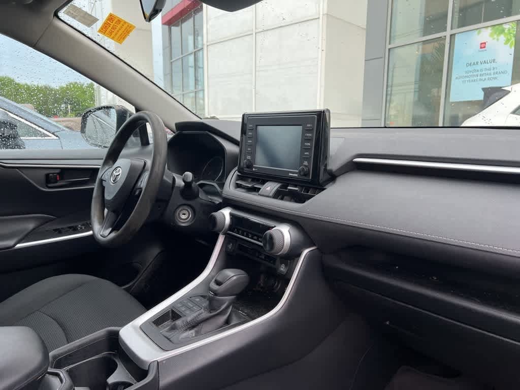 Thumbnail: 2021 Toyota RAV4 - 13