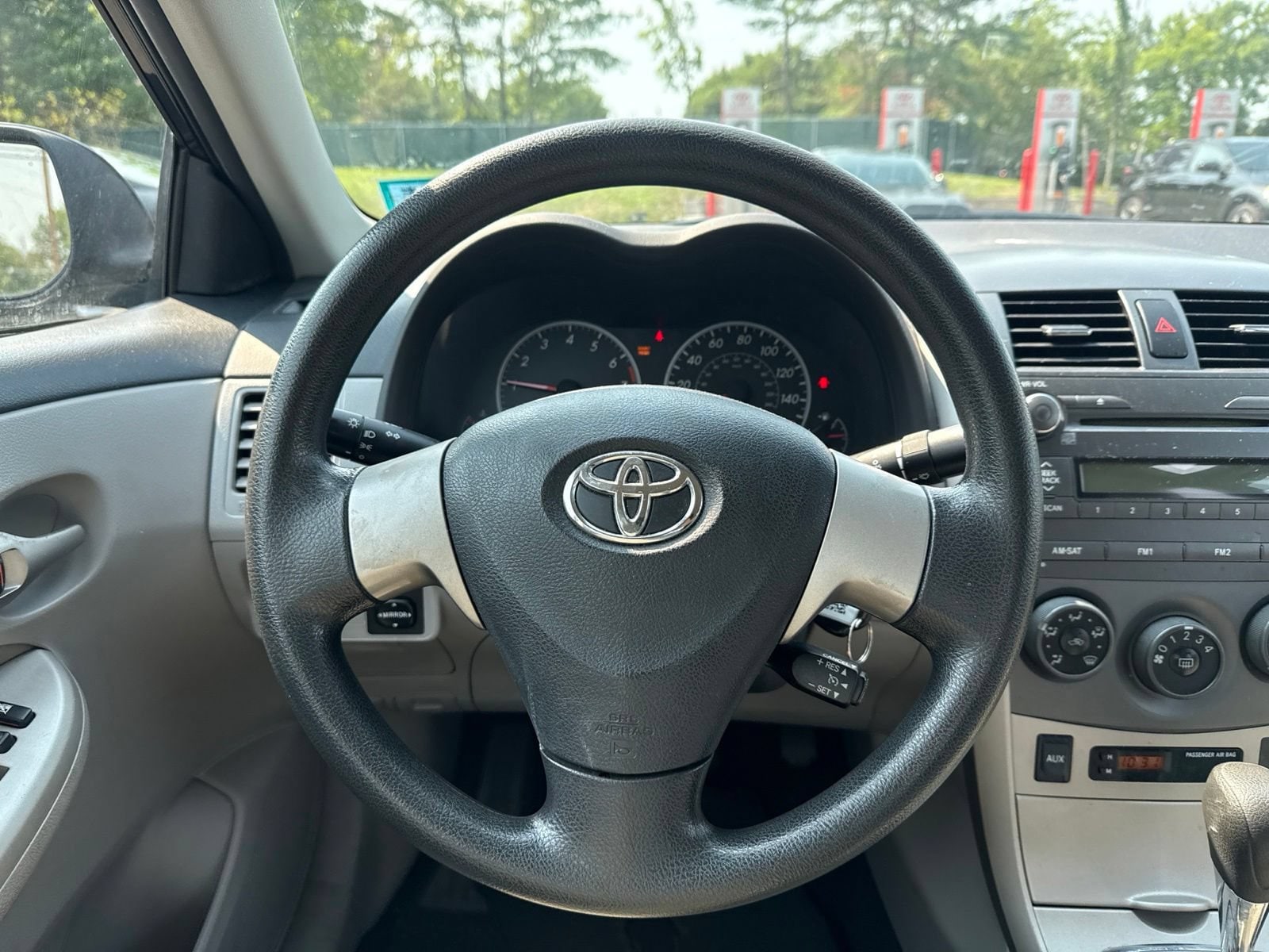 Thumbnail: 2011 Toyota Corolla - 24