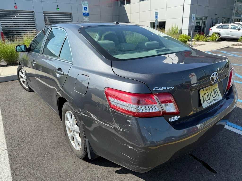 Thumbnail: 2011 Toyota Camry - 4
