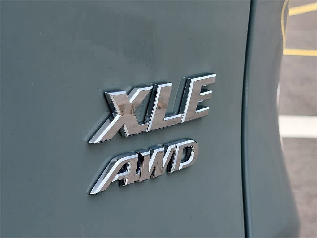 Thumbnail: 2019 Toyota RAV4 - 36