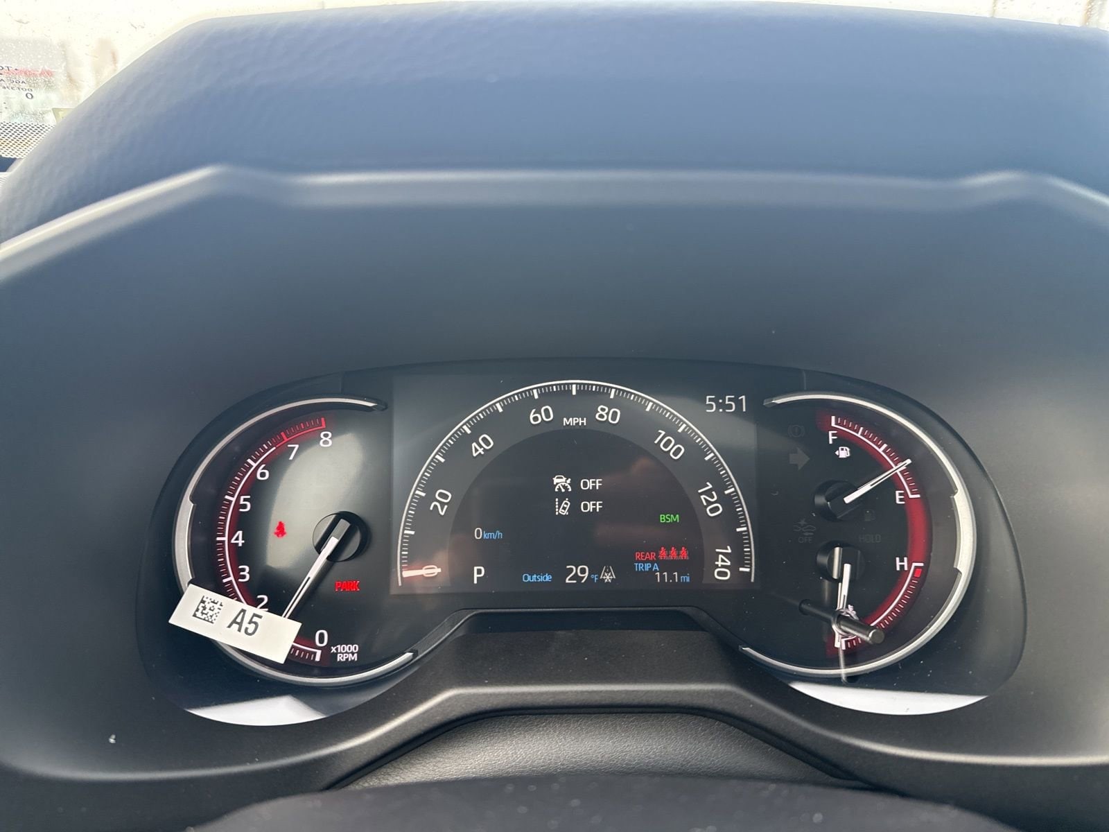 Thumbnail: 2025 Toyota RAV4 - 26