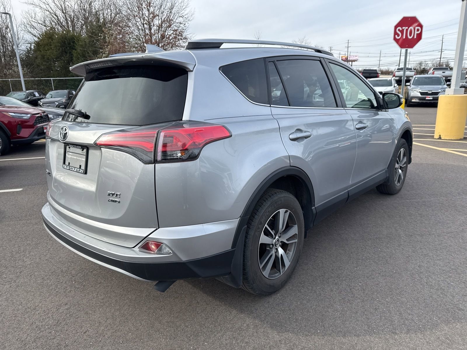 Thumbnail: 2018 Toyota RAV4 - 5