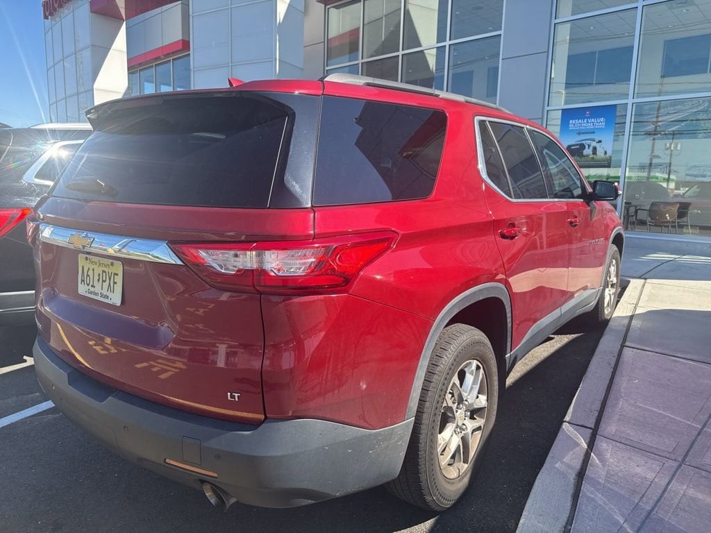 Used 2019 Chevrolet Traverse LT Cloth w/1LT SUV