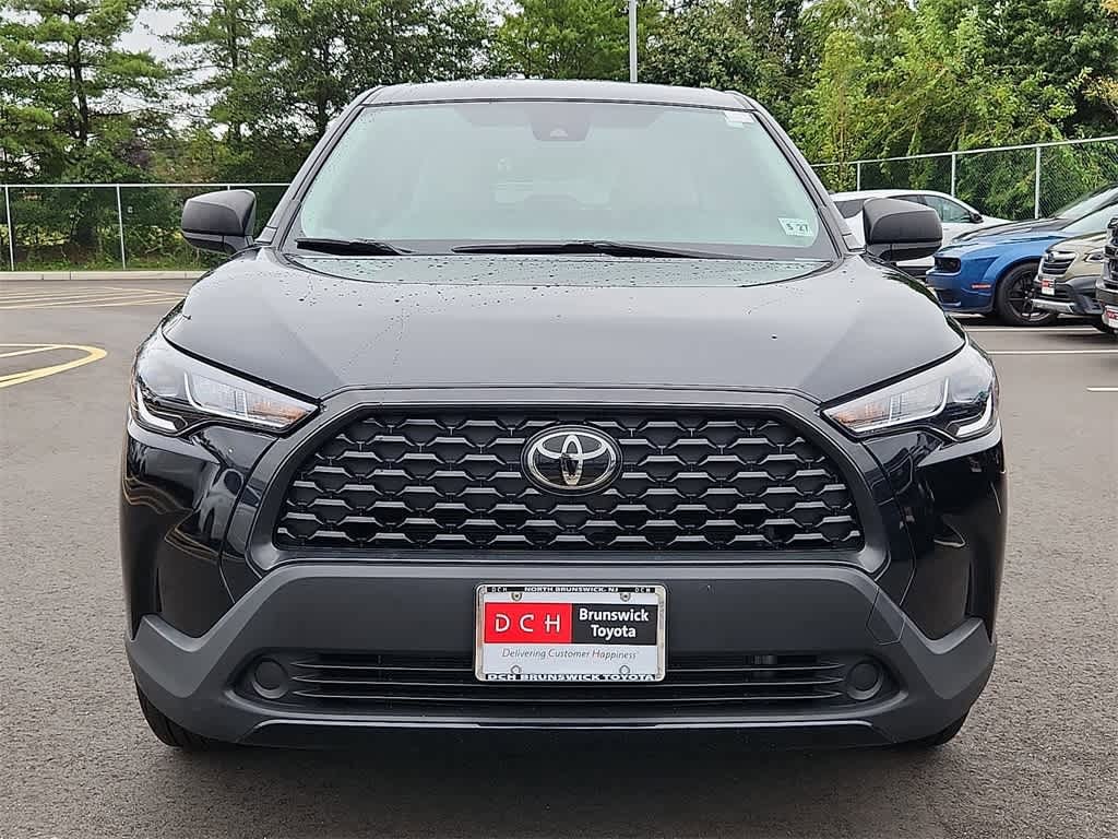 Thumbnail: 2022 Toyota Corolla Cross - 2