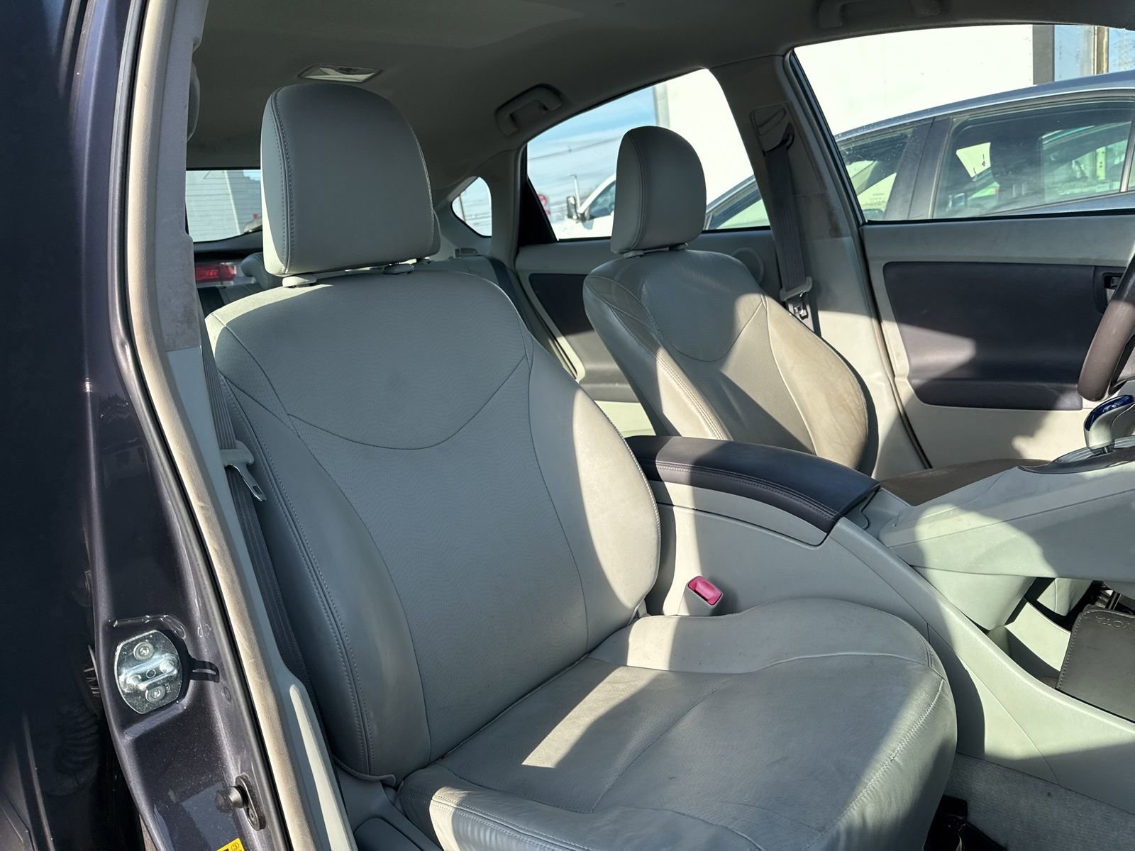 Thumbnail: 2010 Toyota Prius - 16