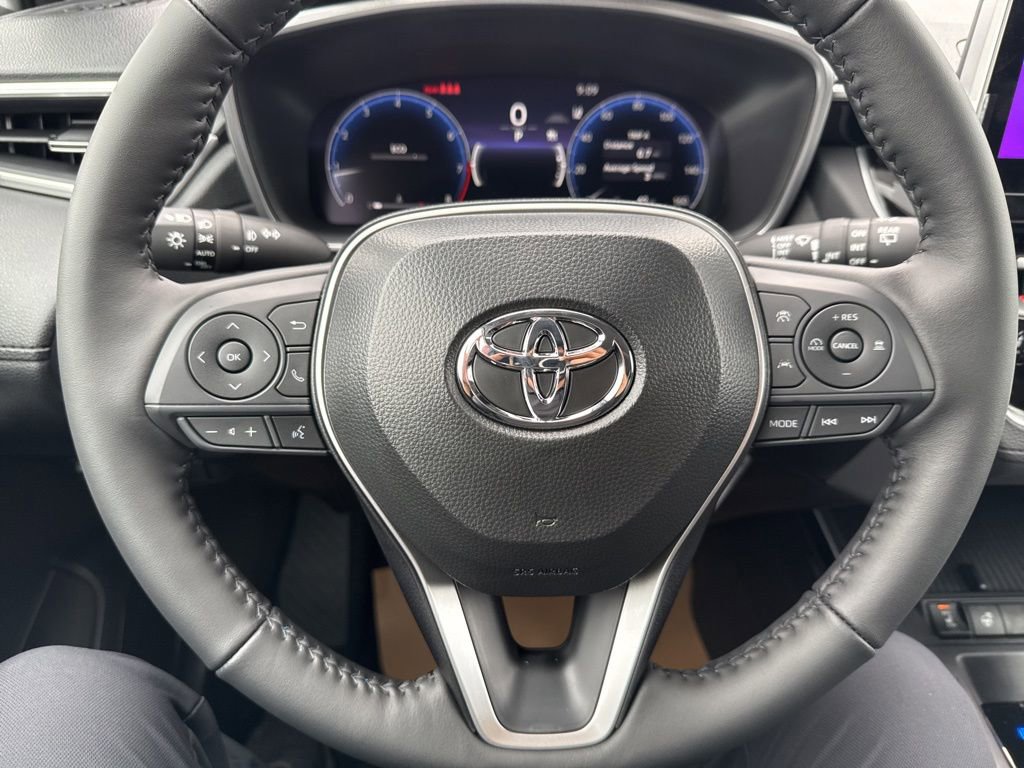 Thumbnail: 2026 Toyota Corolla Cross - 17