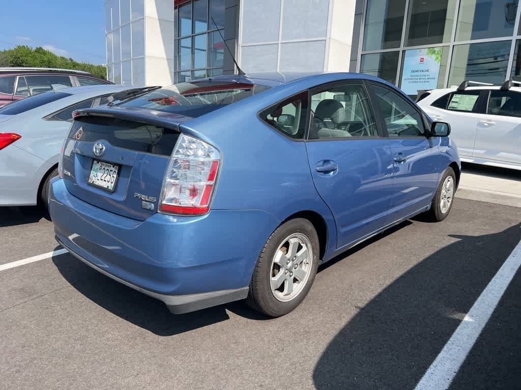 Thumbnail: 2006 Toyota Prius - 3