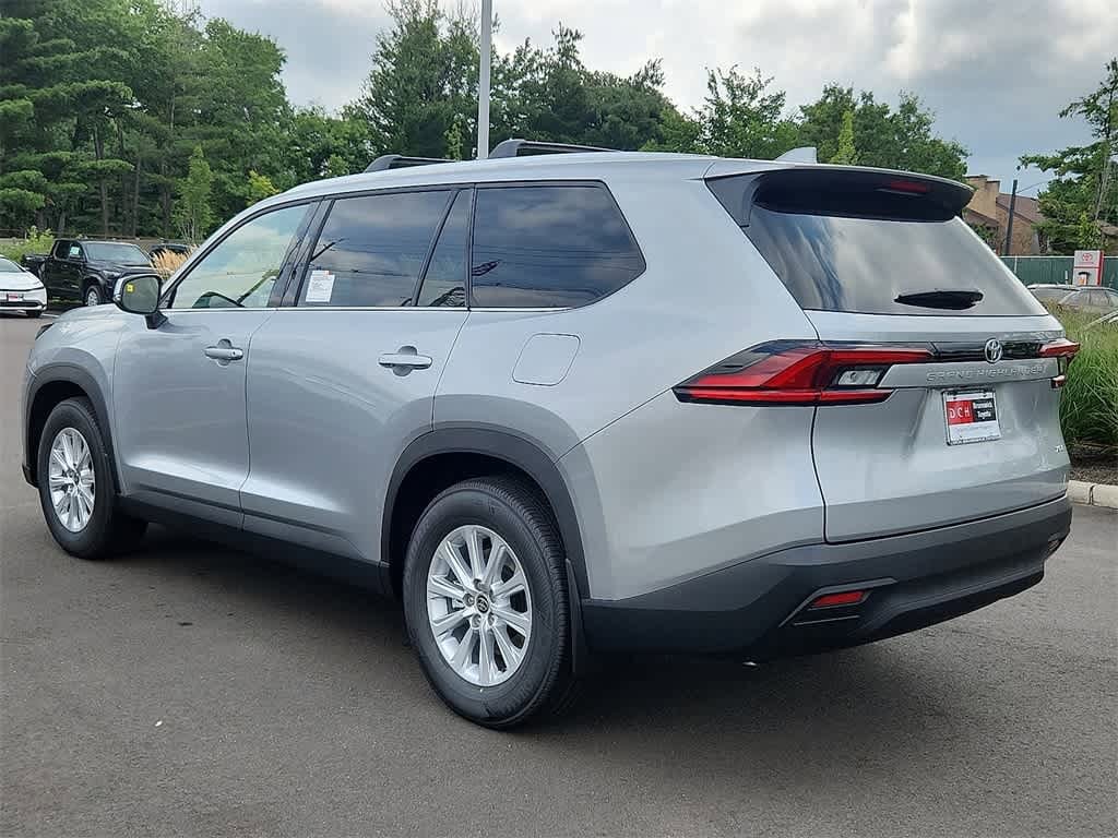 Thumbnail: 2025 Toyota Grand Highlander - 4