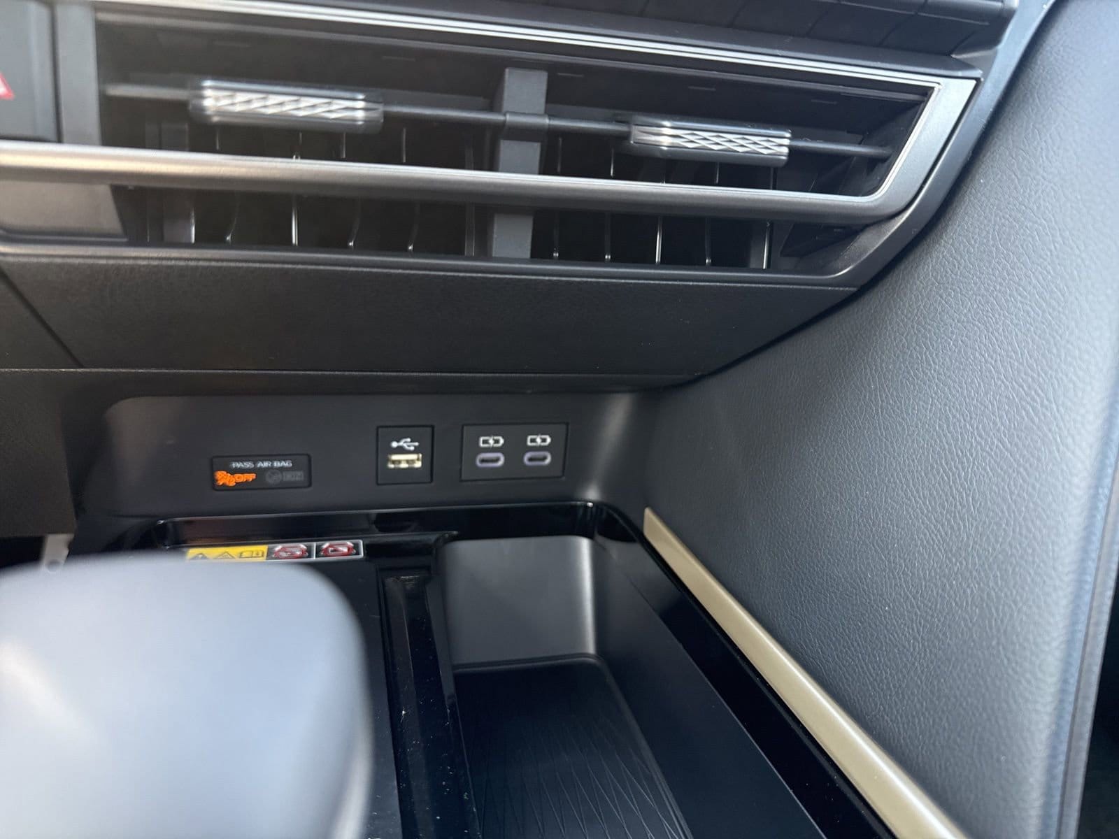 Thumbnail: 2026 Toyota Camry - 21